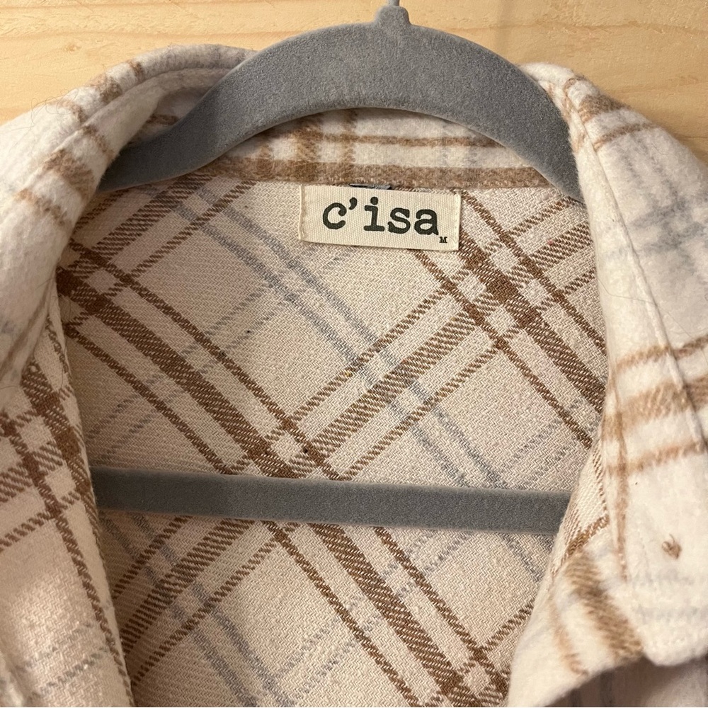 LIZARD THICKET Women's Plaid Flannel - Cream and Brown - Picture 3 of 4